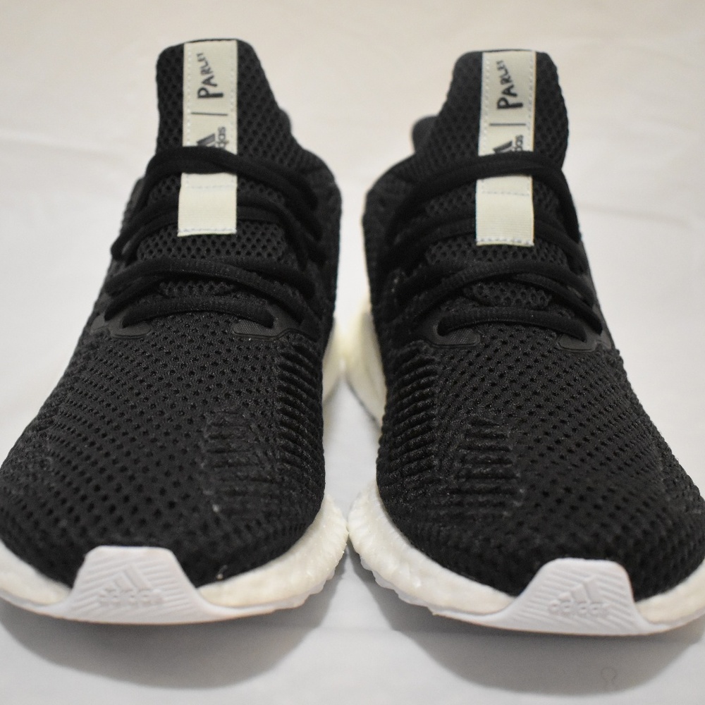 Adidas Alphaboost Parley Shoes Size 9